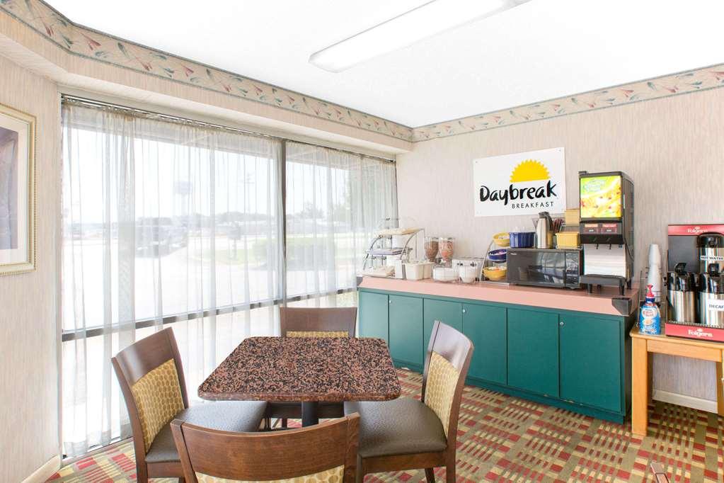 Econo Lodge Cherry Point Havelock Ngoại thất bức ảnh