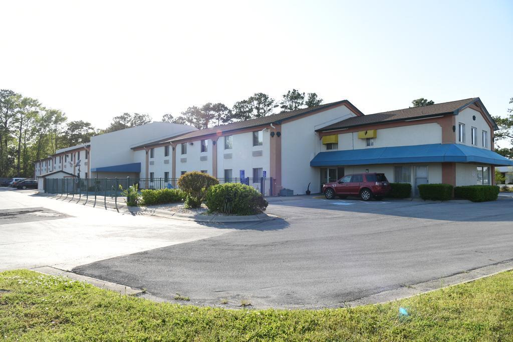 Econo Lodge Cherry Point Havelock Ngoại thất bức ảnh