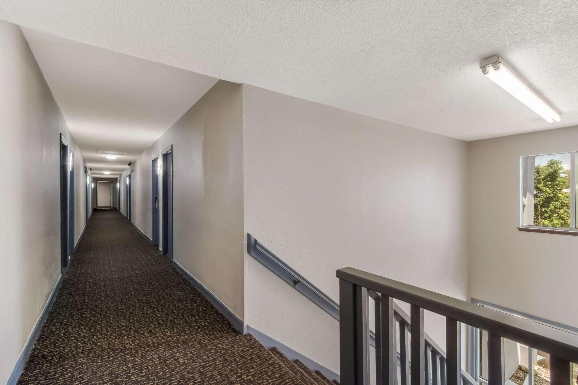 Econo Lodge Cherry Point Havelock Ngoại thất bức ảnh
