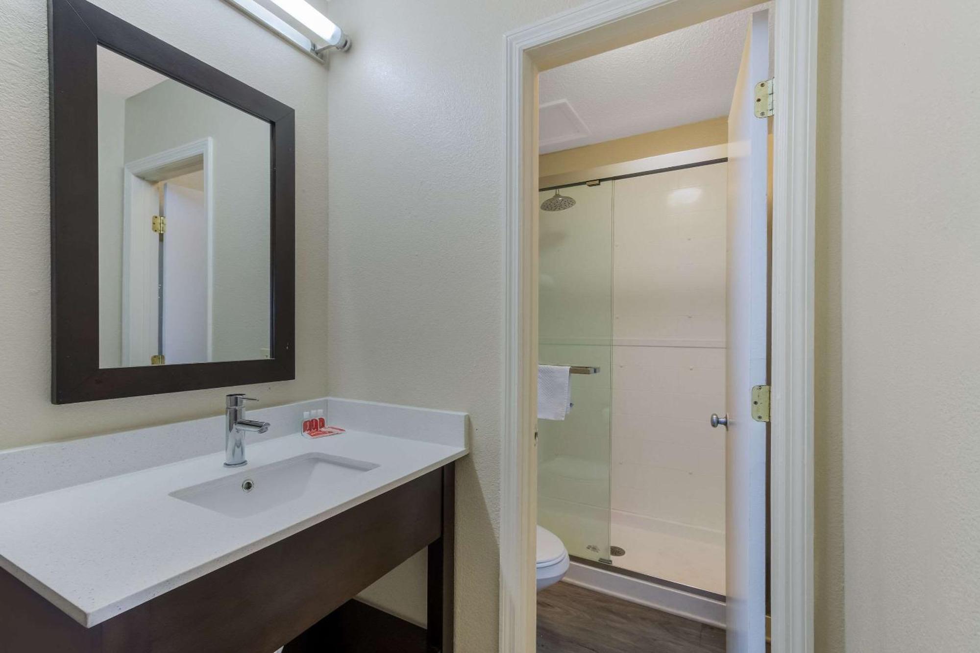 Econo Lodge Cherry Point Havelock Ngoại thất bức ảnh