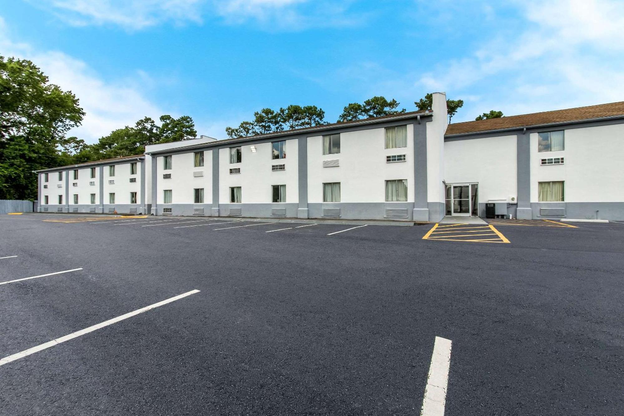 Econo Lodge Cherry Point Havelock Ngoại thất bức ảnh