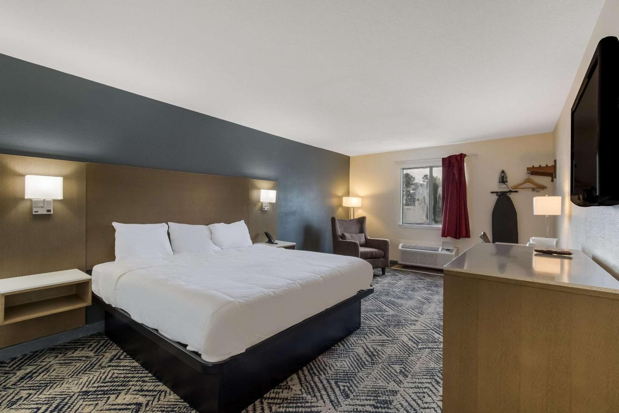 Econo Lodge Cherry Point Havelock Ngoại thất bức ảnh