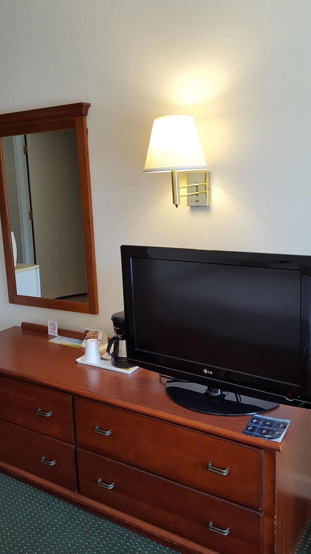 Econo Lodge Cherry Point Havelock Ngoại thất bức ảnh